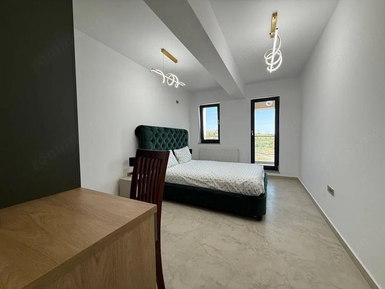 Apartament cu 3 camere semidecomandat în Central