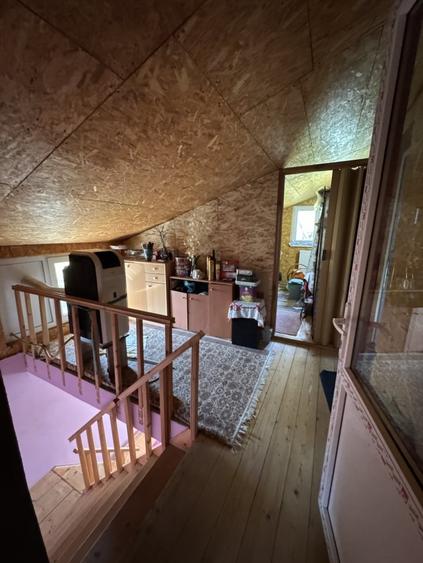 Casă individuală cu 6 camere cu Teren 1570 Mp în Seciu