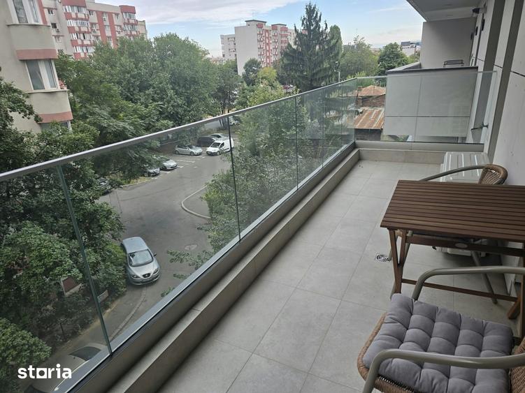 Apartament cu 3 camere în 13 Septembrie