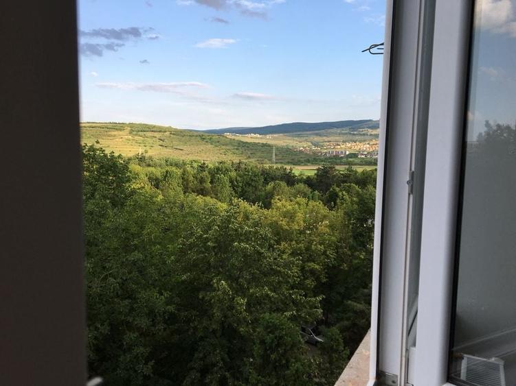 Garsonieră decomandată în Exterior Vest