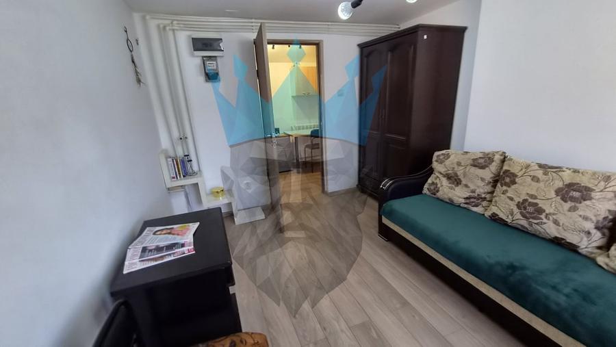 Apartament cu 2 camere decomandat, mobilat în P-ța Romană