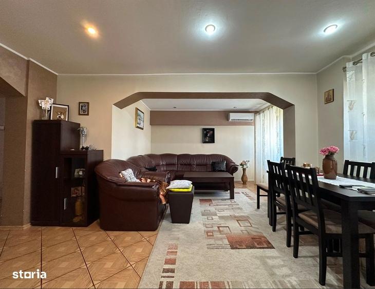 Ap 4 camere, 100 mp, bloc cadre, zona Nicolina - 3