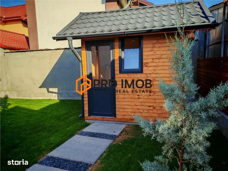 Casă cu 3 camere decomandat în Lacu