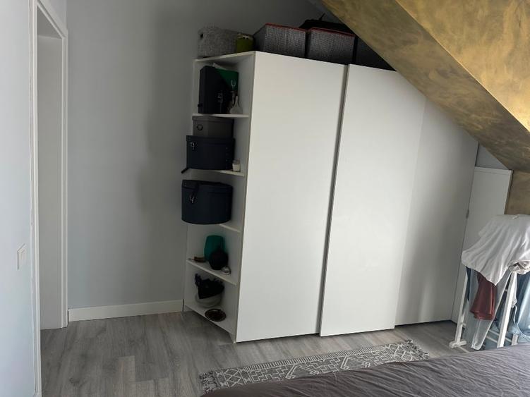 Apartament cu 2 camere semidecomandat, mobilat în 1 Mai