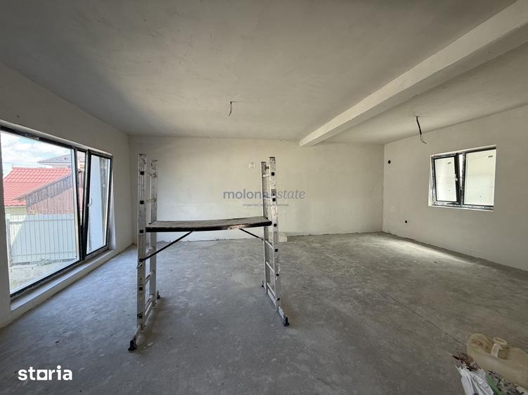 Casă cu 4 camere cu Teren 403 Mp în Dâmbul Rotund