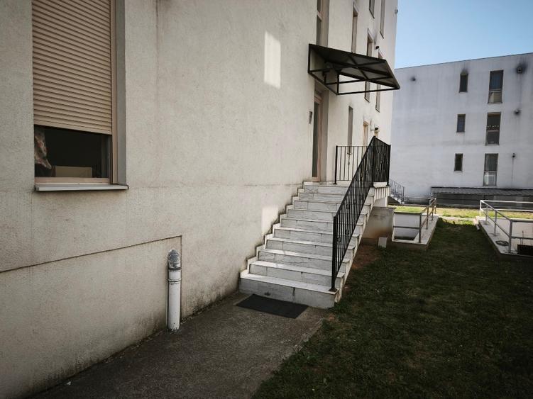Apartament cu 2 camere decomandat, mobilat în Braytim