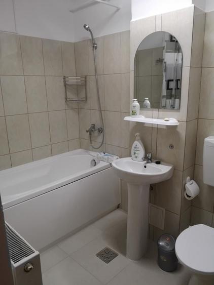 Garsonieră decomandată în Gară
