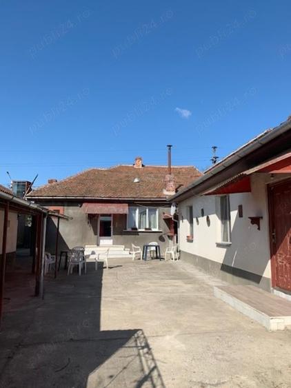 Vand casa si teren , str.Muresului - 16