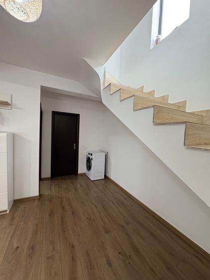 Duplex cu 4 camere cu Canalizare în Bragadiru