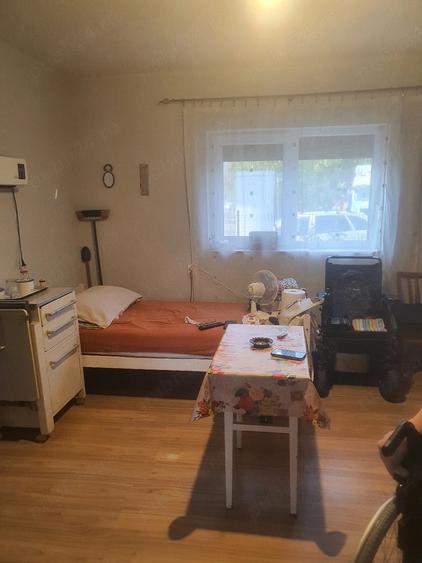 Casă cu Teren 227 Mp în Central
