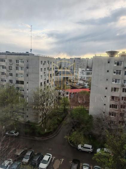 Garsonieră semidecomandată, mobilată în Dristor
