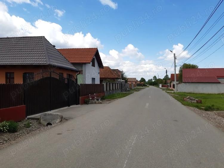 Teren de 20300 mp, în Sânpetru