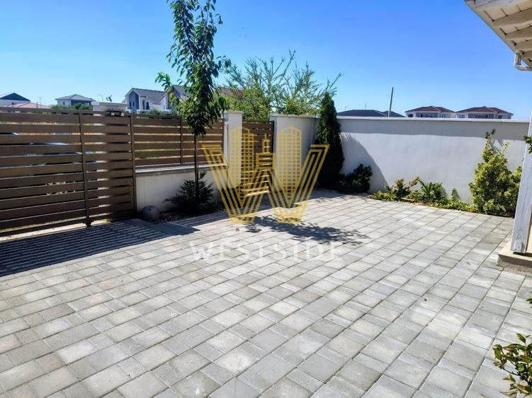 Apartament cu 4 camere decomandat, mobilat în Moșnița Nouă