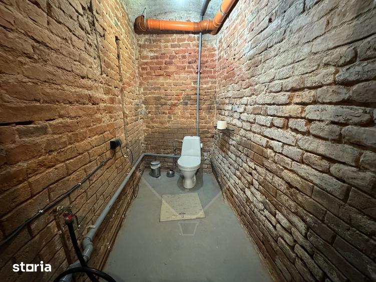 Spațiu comercial, de 162 mp, în Central