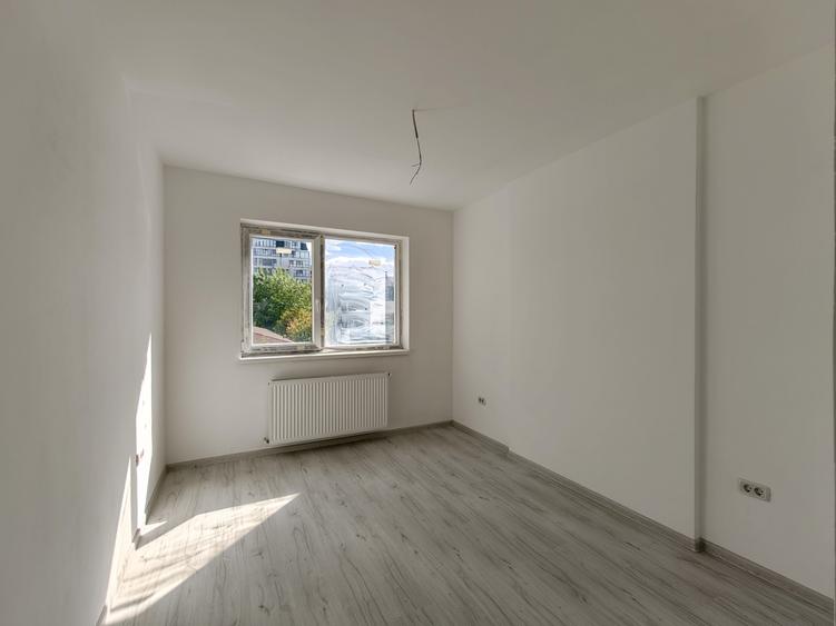 Apartament cu 2 camere decomandat în Militari