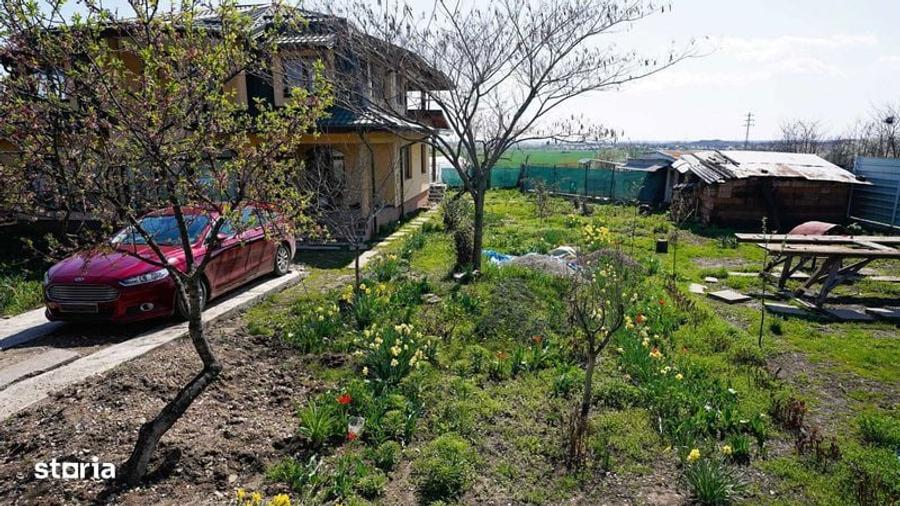 Casă cu 4 camere cu Teren 334 Mp în Valea Călugărească