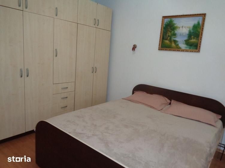 Apartament cu 2 camere decomandat în Grădiște