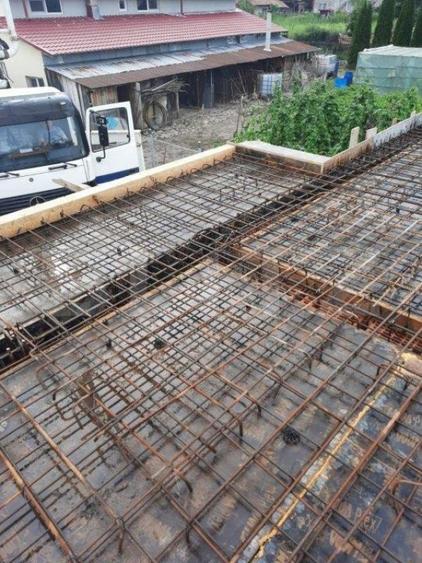 Casă cu 4 camere cu Teren 500 Mp în Brebu