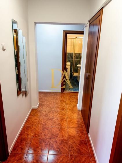 Apartament cu 2 camere decomandat în Domenii