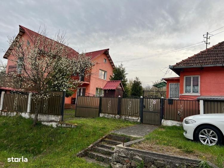 Casă cu 2 camere cu Teren 4368 Mp în Certeju de Sus