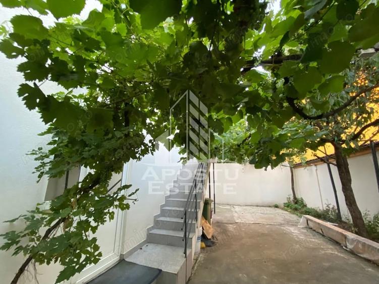 Casă cu 2 camere cu Teren 150 Mp în Ghiroda