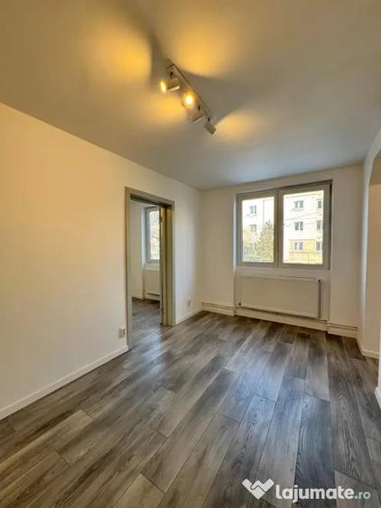Apartament cu 2 camere semidecomandat în Dacia