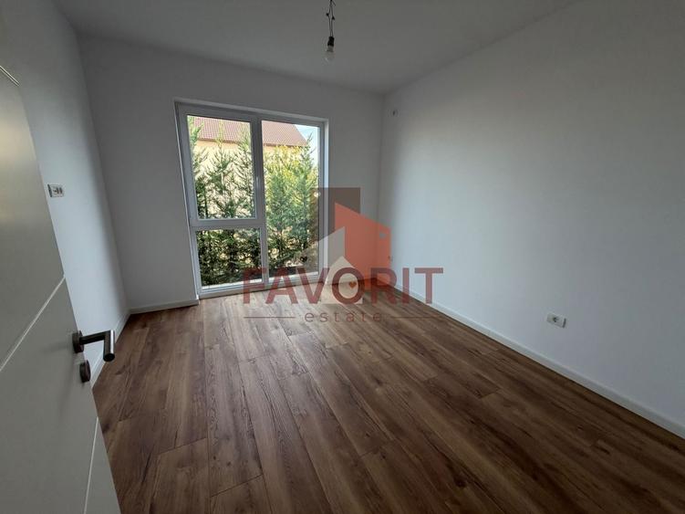 Duplex cu 3 camere cu Canalizare în Dumbrăvița