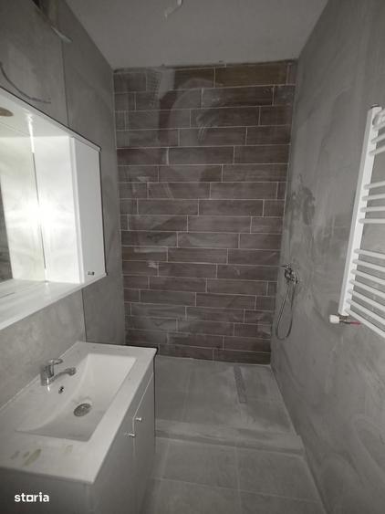 Apartament cu 3 camere în Est