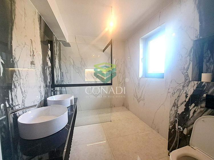 Duplex cu 4 camere cu Canalizare în Pipera