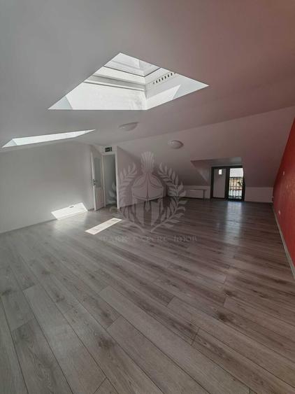Casă individuală cu 3 camere cu Teren 200 Mp în Central
