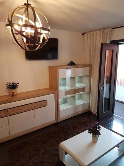 Apartament cu 2 camere semidecomandat în Dorobanți