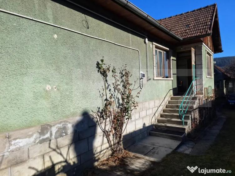 Casă cu 3 camere cu Teren 1372 Mp în Baciu