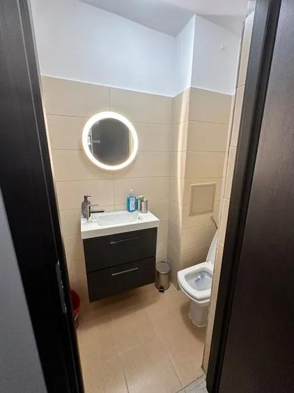 Apartament cu 3 camere decomandat, mobilat în Brâncoveanu