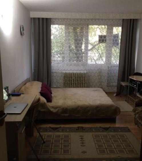 Garsonieră semidecomandată în Podu Roș
