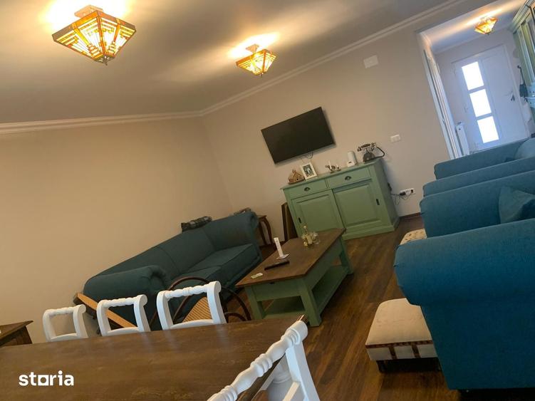 Casă cu 4 camere cu Teren 250 Mp în Utvin