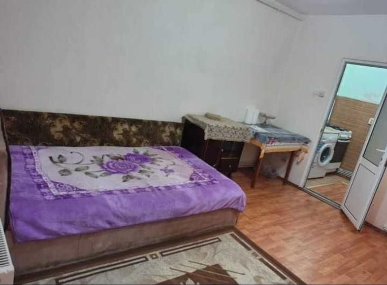 Garsonieră semidecomandată în Central