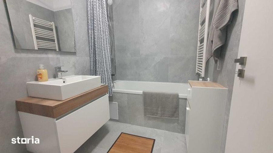 Apartament cu 2 camere în Tractorul