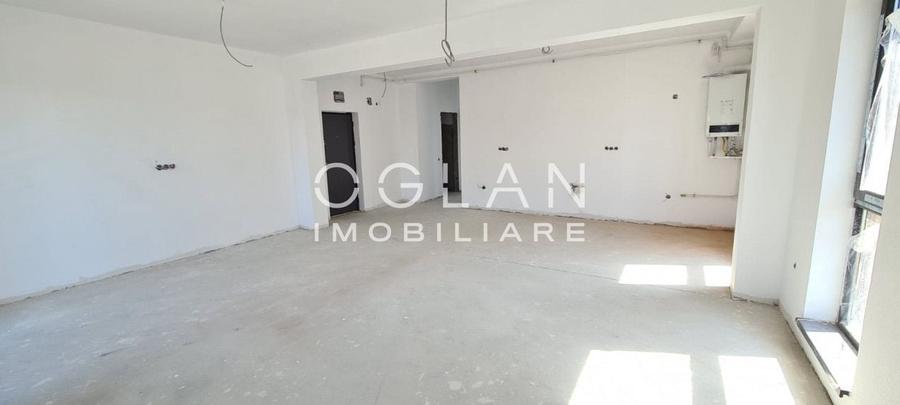 Apartament cu 3 camere decomandat în Șelimbăr