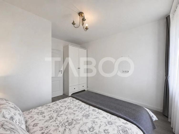 Casă cu 5 camere cu Teren 230 Mp în Central