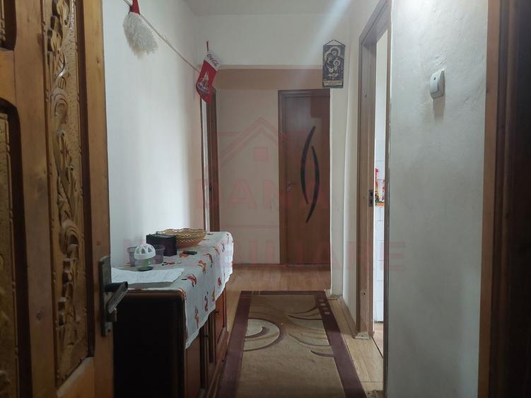 Apartament cu 2 camere decomandat, mobilat în Exterior Sud
