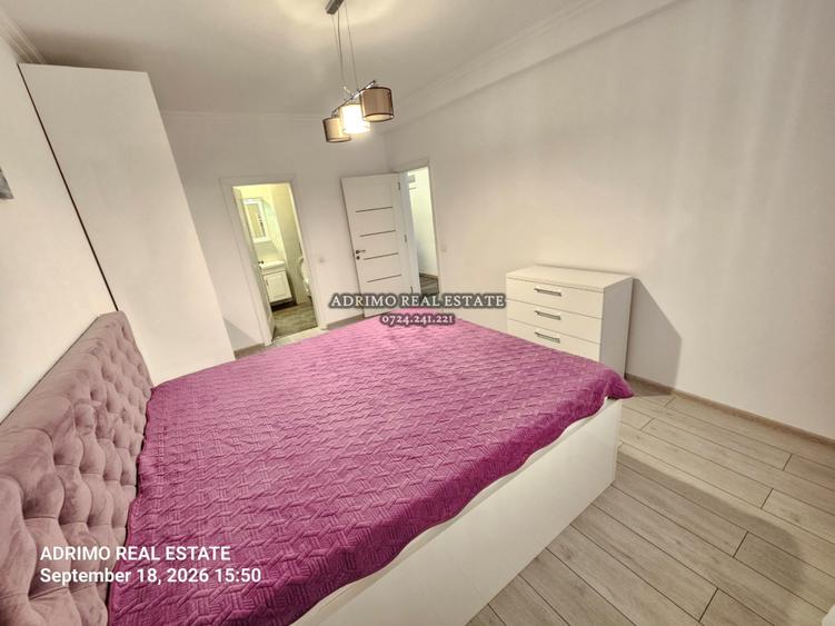 Apartament cu 3 camere semidecomandat în Gara