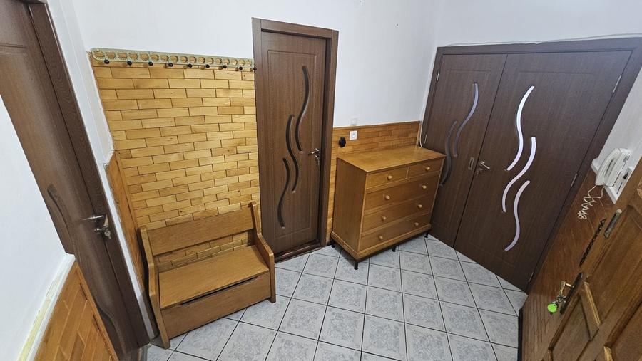 Apartament cu 2 camere decomandat în Ștrand
