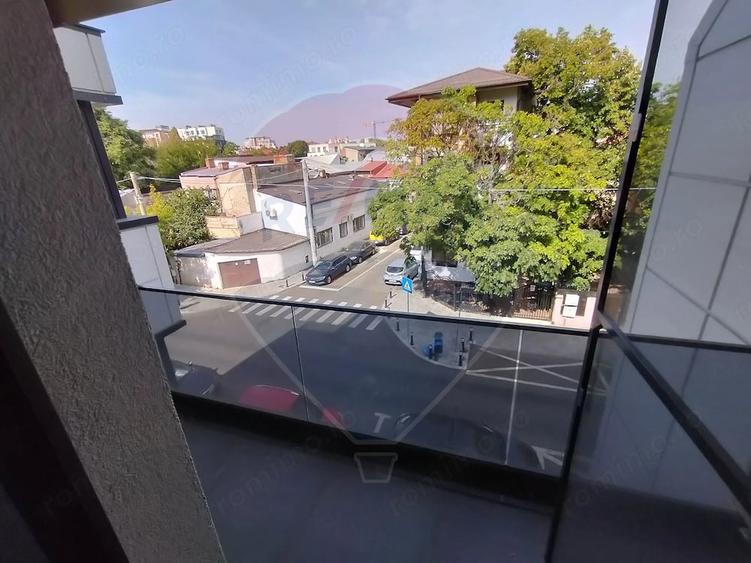 Apartament cu 2 camere semidecomandat în Dacia