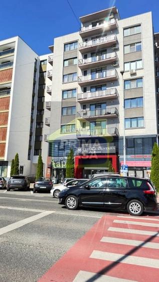 Apartament cu 3 camere nedecomandat în Central