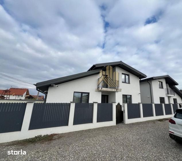 Casă cu 4 camere cu Teren 440 Mp în Central