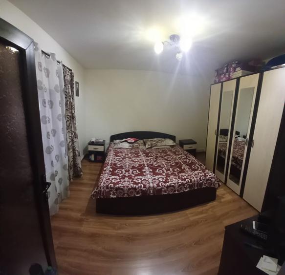 Casă cu 3 camere cu Canalizare în Lumina