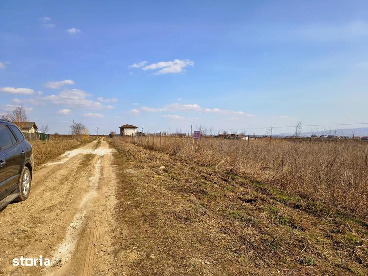 Teren de 591 mp, în Valea Lupului