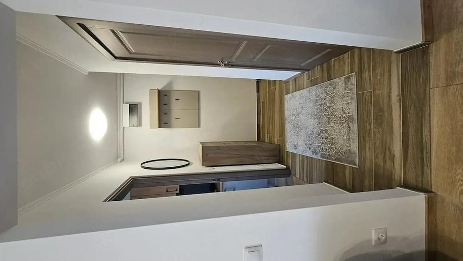 Apartament cu 2 camere semidecomandat în Gojdu
