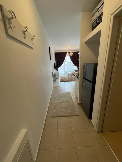 Apartament cu 3 camere decomandat în Mihai Bravu