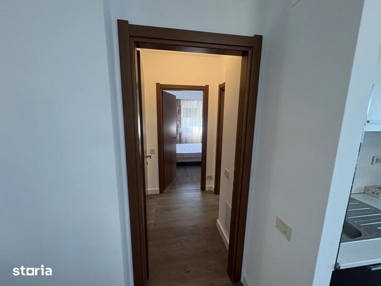 Apartament cu 3 camere semidecomandat, mobilat în Grozăvești